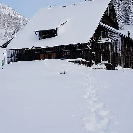 Lodge Loka At Raduha Ljubljana
