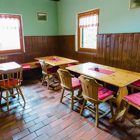 Lodge Loka At Raduha